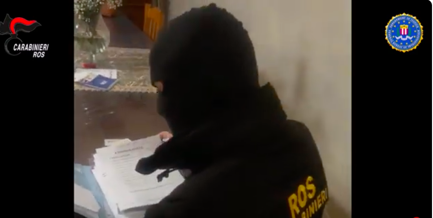 CARABINIERI DEL ROS ARRESTANO I VERTICI DELL’NDRANGHETA CALABRESE CONNESSI ALLE COSCHE DEGLI USA