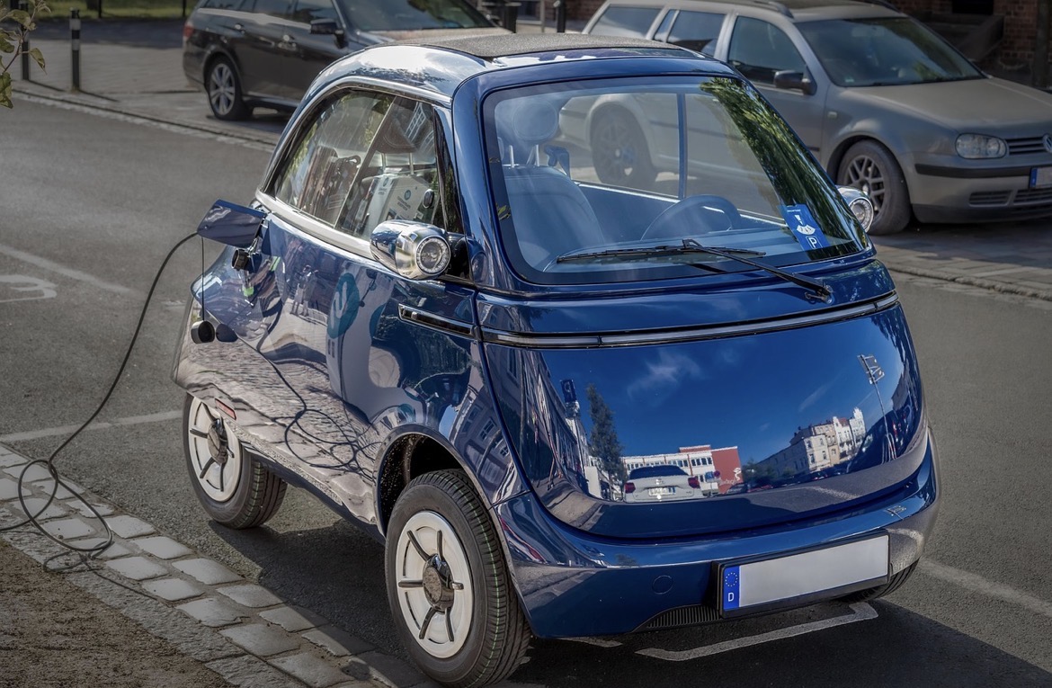 NOLEGGIO A BREVE TERMINE, NUOVA LEVA DI BUSINESS PER LA MOBILITÀ ELETTRICA