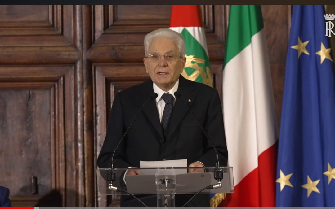 MATTARELLA:DEBITO DI RICONOSCENZA PER IL PAPA E CONDANNA DELL’AUTOESALTAZIONE (Video)