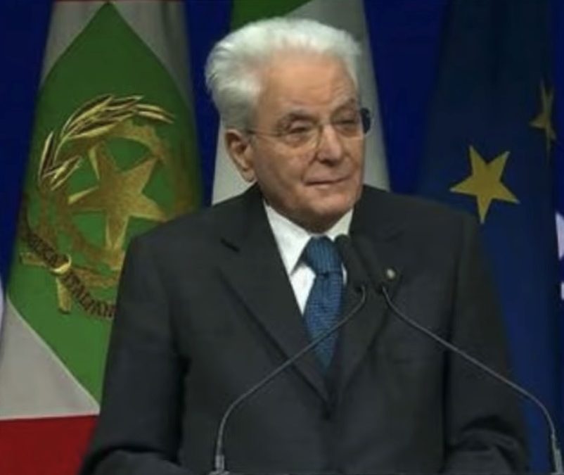 25 APRILE, MATTARELLA: “DALLA RESISTENZA SI LEVA UN’INVOCAZIONE: PACE, PACE, PACE