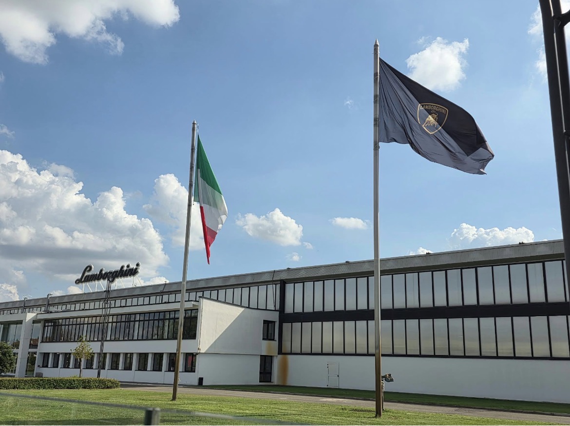UN GIORNO AL MUSEO LAMBORGHINI